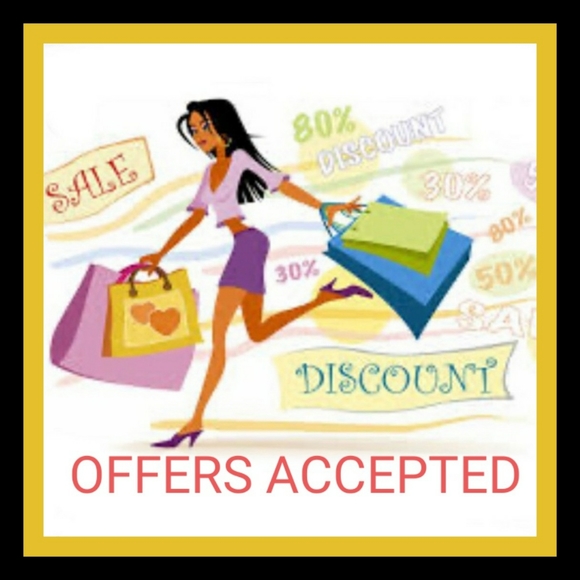 🛍OFFERS ACCEPTED OR COUNTER OFFERED👗 - Picture 1 of 1